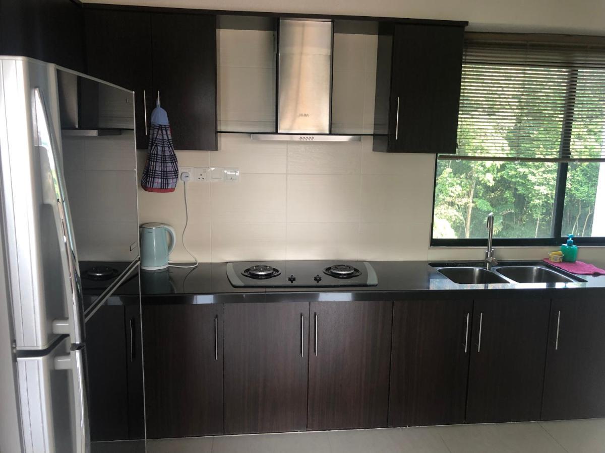 Beach Resort 7 Home Stay Sri Sayang Apartment Batu Ferringhi 3Bedroom Εξωτερικό φωτογραφία
