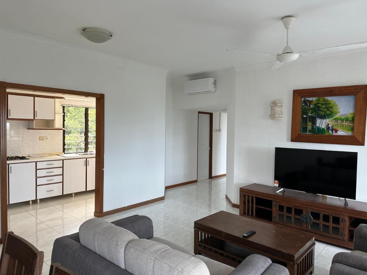 Beach Resort 7 Home Stay Sri Sayang Apartment Batu Ferringhi 3Bedroom Εξωτερικό φωτογραφία