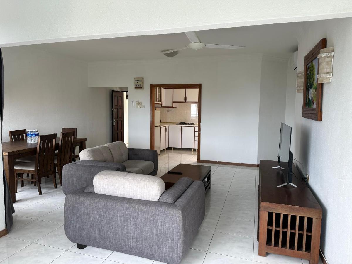 Beach Resort 7 Home Stay Sri Sayang Apartment Batu Ferringhi 3Bedroom Εξωτερικό φωτογραφία